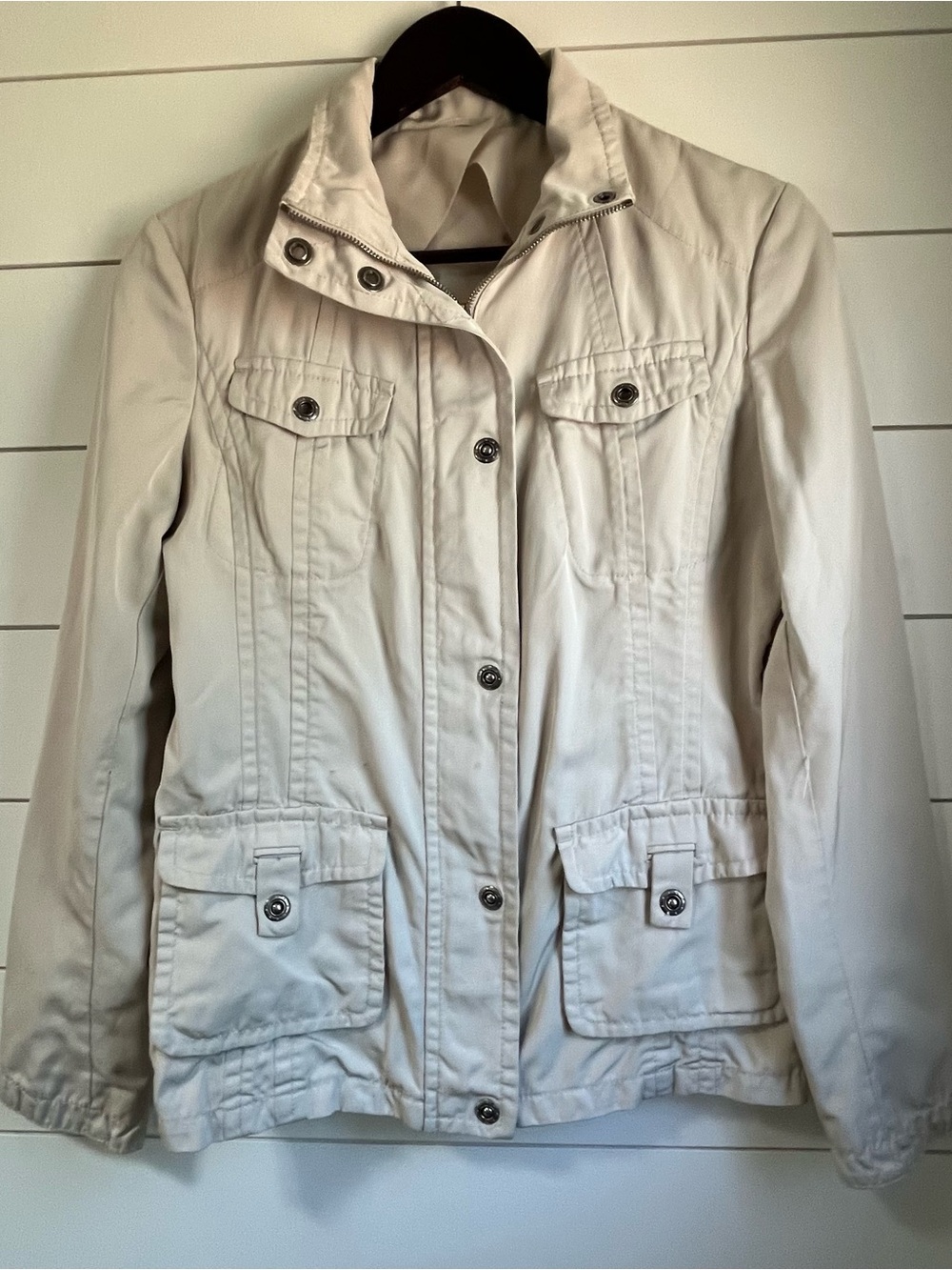 Weekend Max Mara Classic
Cream Beige Cotton Lightweight Utility Field Jacket SZ4